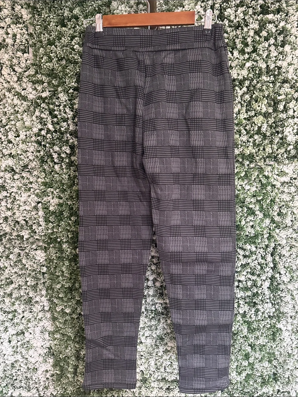 High-Waist Gray, Black Plaid Knit Pants - Women